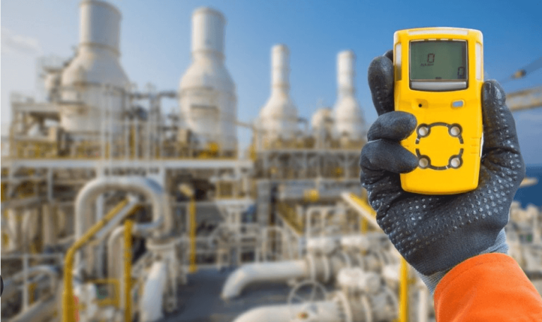 Fixed vs. Portable Gas Detection Systems